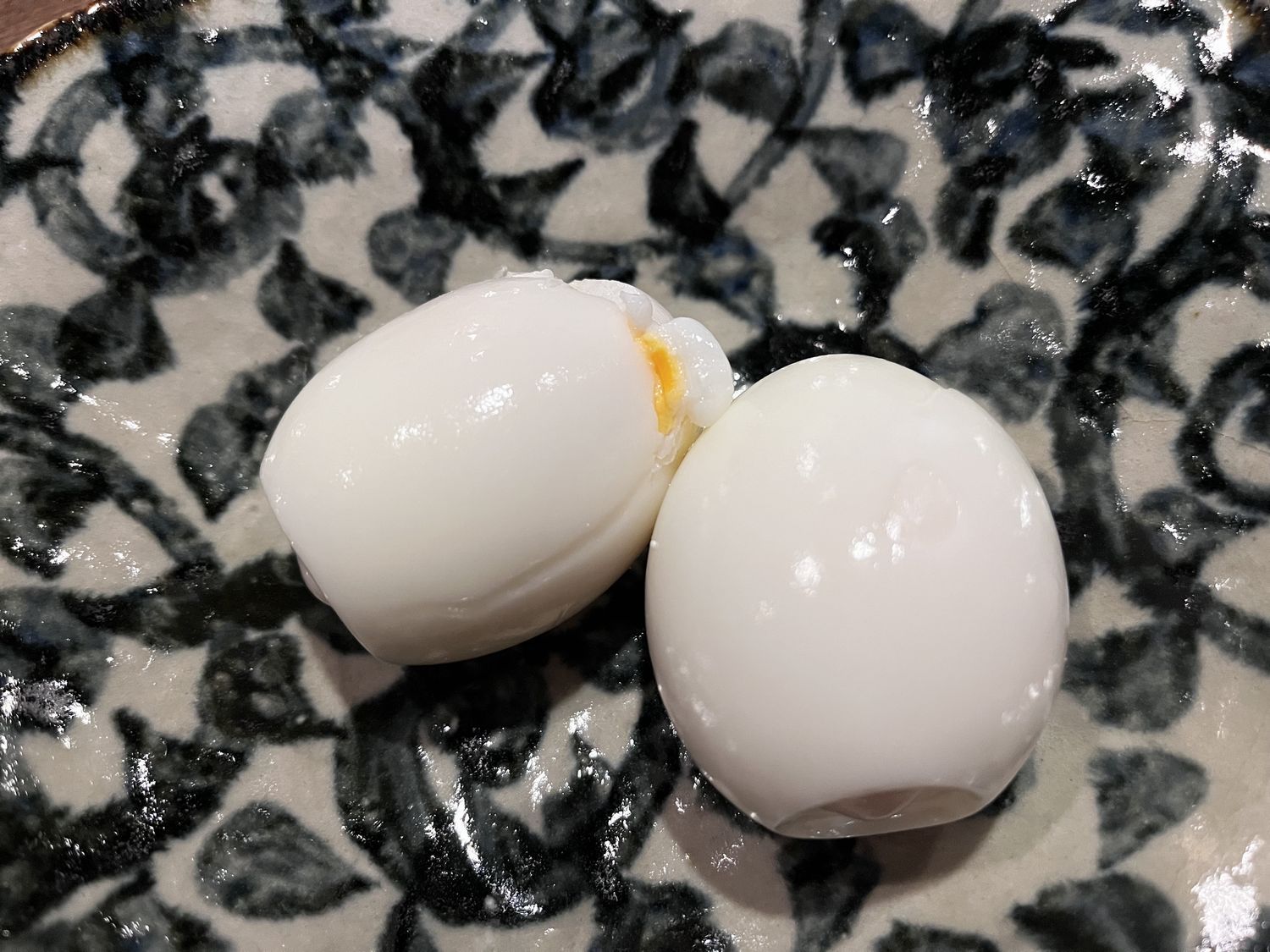 おでん用のゆで玉子の仕込みの失敗作